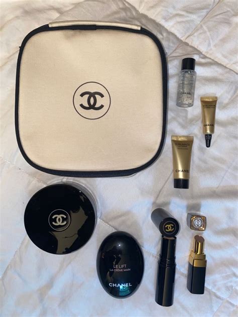 mini chanel makeup bag